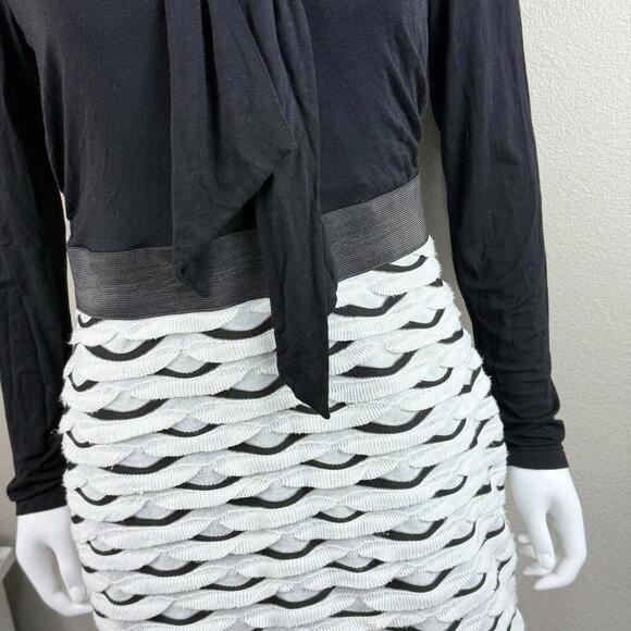 Beautiful Kay Unger New York Dress Size 8 - Picture 2 of 7